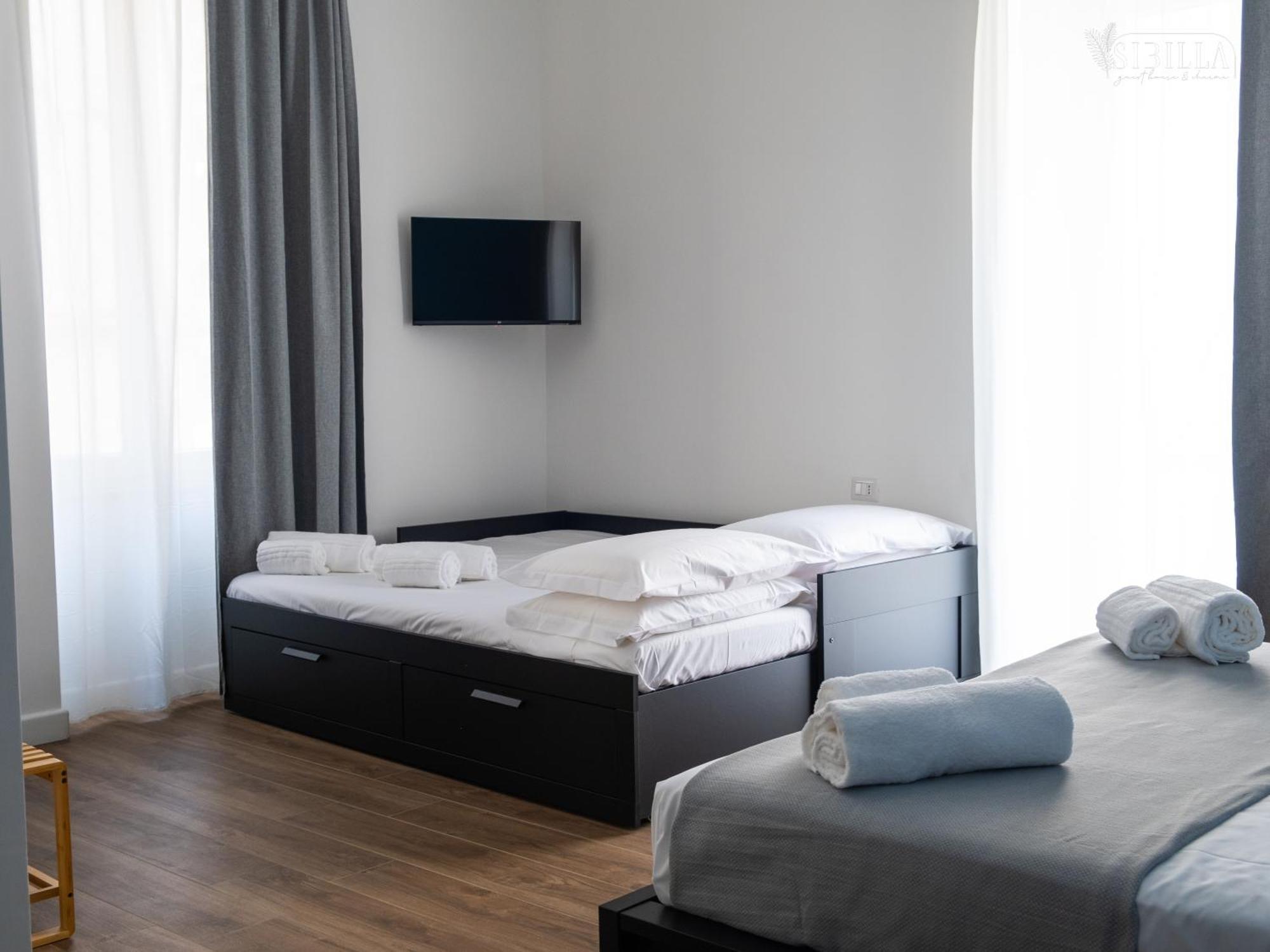 Sibilla Guest House & Charme Napoli Exterior foto